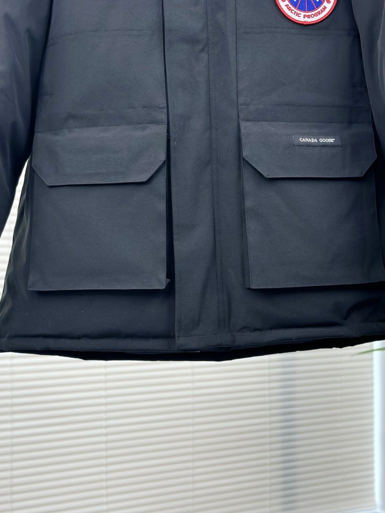 CANADA GOOSE（カナダグース）🛍️✨【超注目】カナダグース ダウンジャケット レディース ロングコート 防寒 アウトドア 🧥🦢 - 画像 5