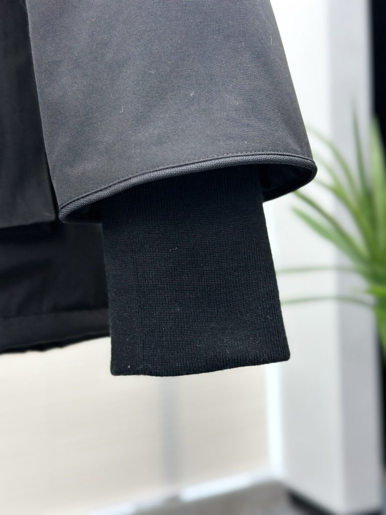 CANADA GOOSE（カナダグース）🛍️✨【超注目】カナダグース ダウンジャケット レディース ロングコート 防寒 アウトドア 🧥🦢 - 画像 6