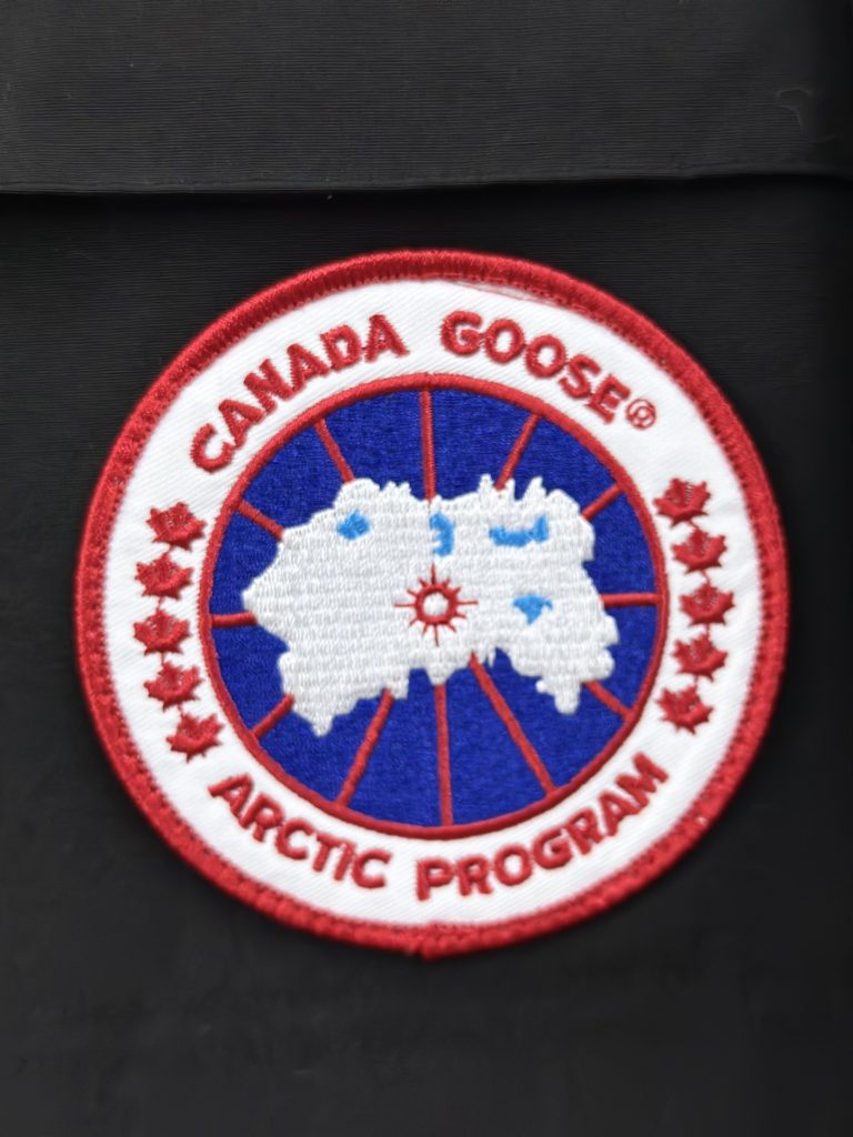 CANADA GOOSE（カナダグース）🛍️✨【超注目】カナダグース ダウンジャケット レディース ロングコート 防寒 アウトドア 🧥🦢 - 画像 7