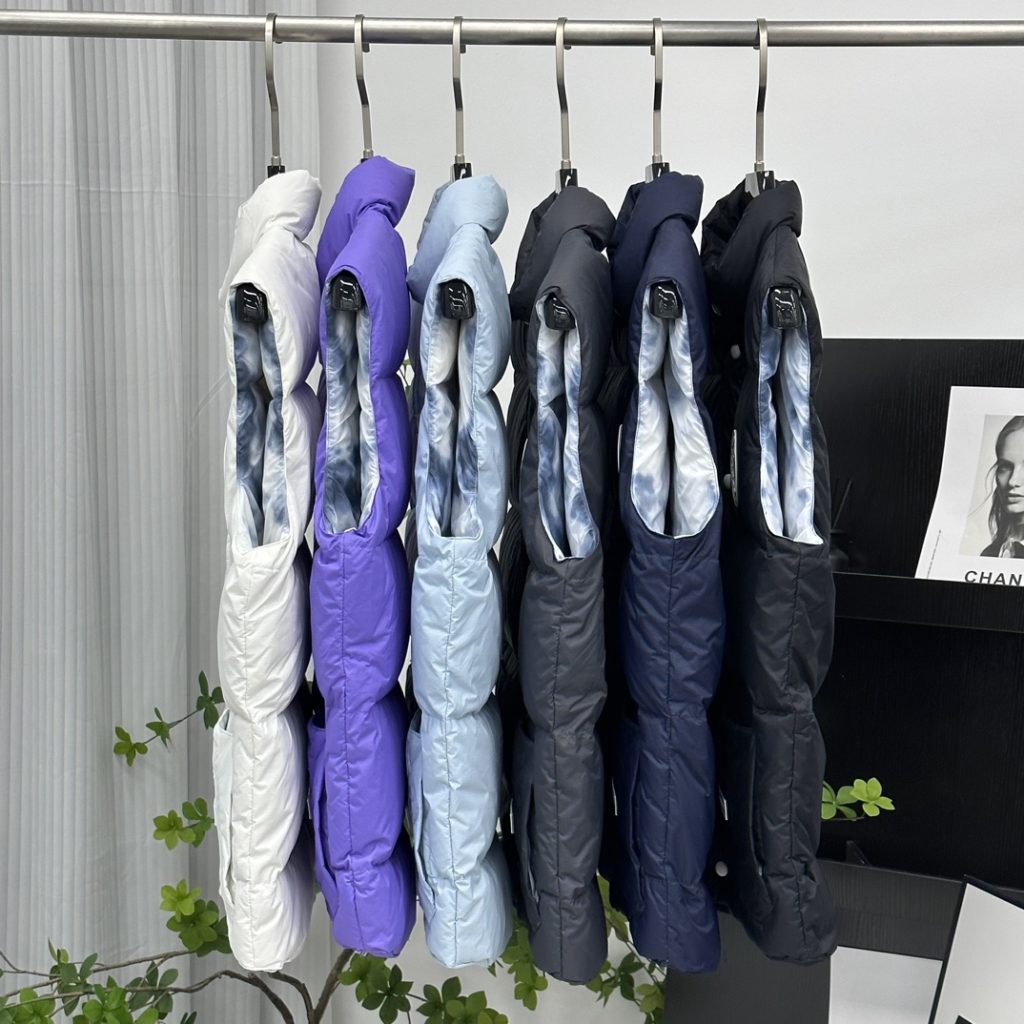 CANADA GOOSE（カナダグース）🛍️✨【】カナダグース ダウンベスト レディース 人気モデル 防寒 軽量 プレゼント🎁🧥 - 画像 3