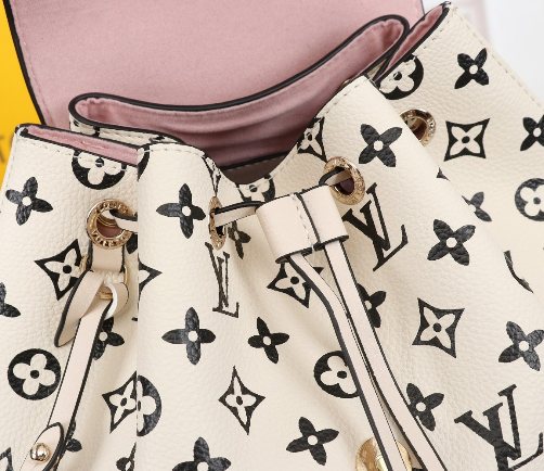 Louis Vuitton　ルイ·ヴィトン　バックパック　モノグラム　リュックサック　白系　モンスリ - 画像 3