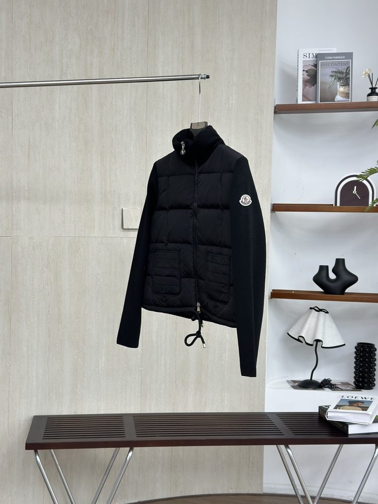 Moncler モンクレール【MONCLER】モンクレール ダウンジャケット レディース✨ 秋冬必須🎀 高級素材🌟 保温性抜群🛒 - 画像 2