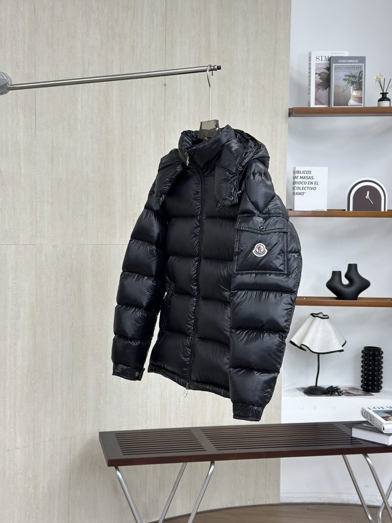 Moncler モンクレール【新作】モンクレール ダウンジャケット レディース✨ 秋冬限定カラー🎀 保温性抜群🔝 高級素材🛒 - 画像 2