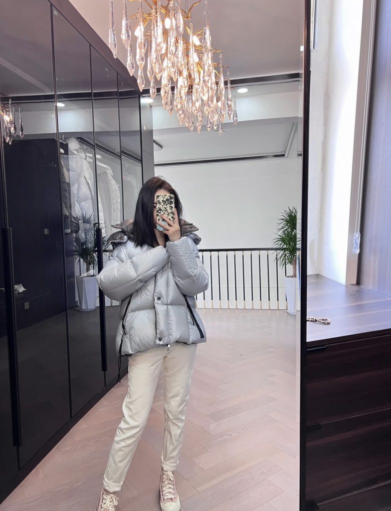 Moncler モンクレール【新作】モンクレール ダウンジャケット レディース✨ 秋冬必須アイテム🕊️ 高級素材☁️ 保温性抜群🔥 - 画像 2