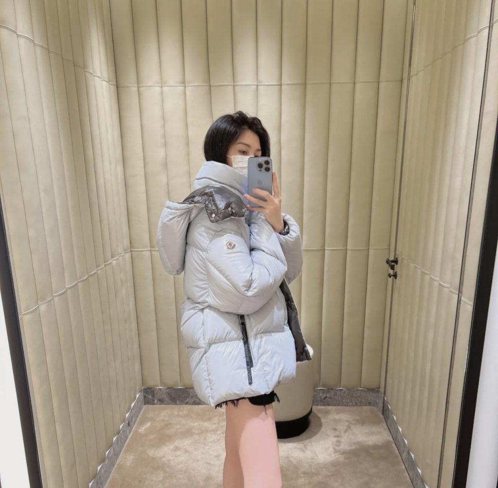 Moncler モンクレール【新作】モンクレール ダウンジャケット レディース✨ 秋冬必須アイテム🕊️ 高級素材☁️ 保温性抜群🔥 - 画像 5