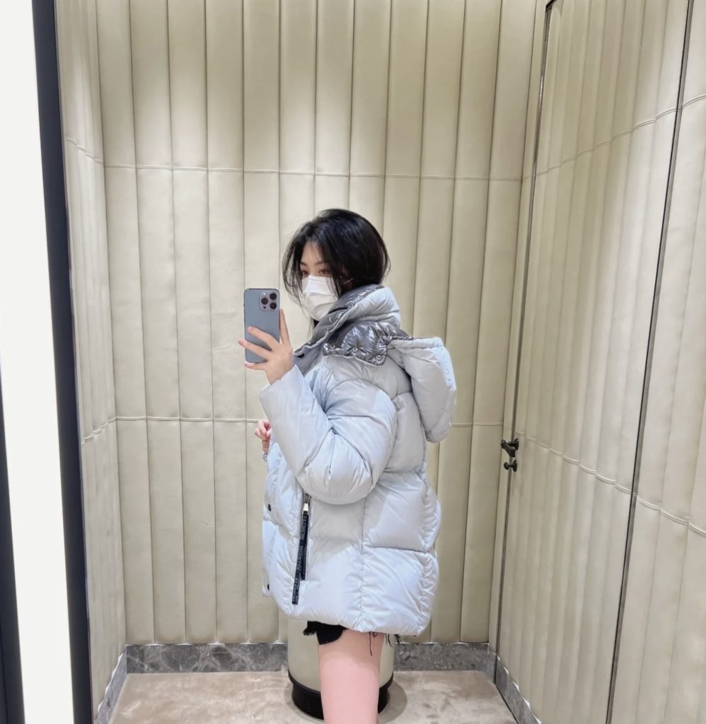 Moncler モンクレール【新作】モンクレール ダウンジャケット レディース✨ 秋冬必須アイテム🕊️ 高級素材☁️ 保温性抜群🔥 - 画像 6