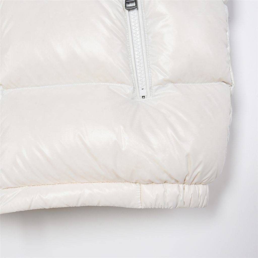 Moncler モンクレール【新作】モンクレール ダウンジャケット レディース✨ 秋冬必須アイテム🕊️ 高級素材使用🎯 保温性抜群🔥 - 画像 7