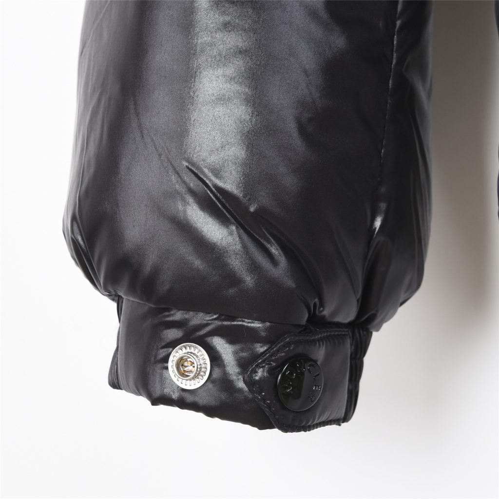 Moncler モンクレール【新作】モンクレール ダウンジャケット 2023年秋冬コレクション✨ レディース ロング丈 高品質 保温性◎🕊️ プレゼントにも🎁 - 画像 7