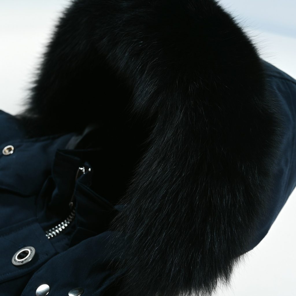 Moncler モンクレール【新作】モンクレール ダウンジャケット 秋冬コート レディース✨ 大人気のロング丈デザイン🎀 保温性抜群で軽量🕊️ プレゼントにも最適💝 - 画像 5