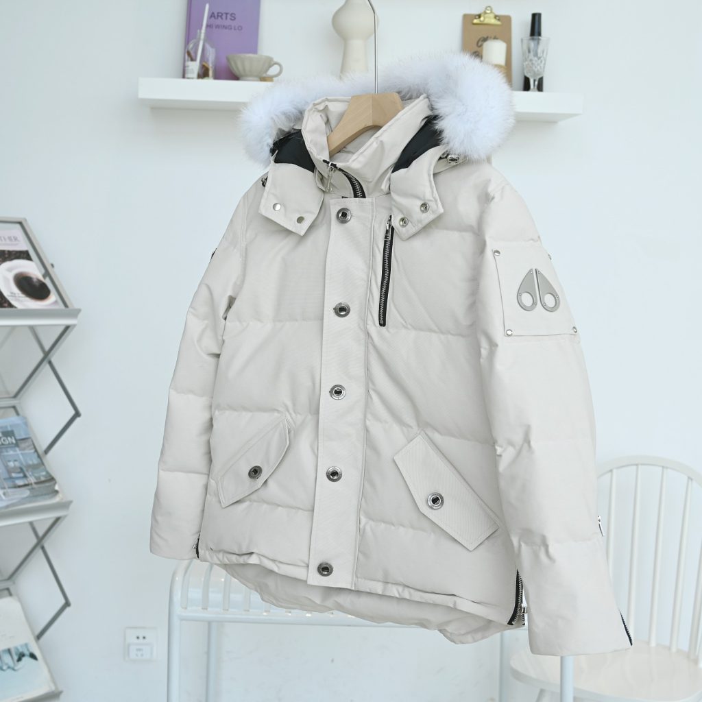 Moncler モンクレール【新作】モンクレール ダウンジャケット レディース✨ 秋冬必須アイテム🕊️ 高級素材使用🎯 保温性抜群 - 画像 2