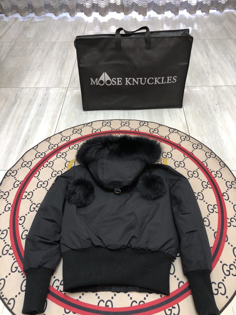 Moncler モンクレール【新作】モンクレール ダウンジャケット レディース✨ 秋冬必須アイテム🕊️ 高級素材使用🎯 保温性抜群 - 画像 2