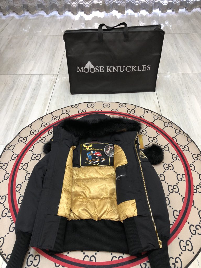Moncler モンクレール【新作】モンクレール ダウンジャケット レディース✨ 秋冬必須アイテム🕊️ 高級素材使用🎯 保温性抜群 - 画像 3
