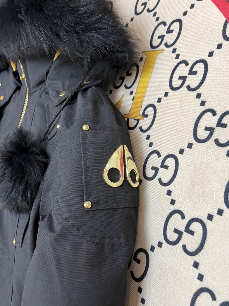 Moncler モンクレール【新作】モンクレール ダウンジャケット レディース✨ 秋冬必須アイテム🕊️ 高級素材使用🎯 保温性抜群 - 画像 5