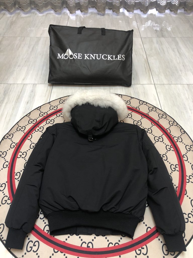 Moncler モンクレール【MONCLER】モンクレール ダウンジャケット 人気モデル✨ 秋冬必須🎯 高品質 保温性抜群❄️ 9点画像有 - 画像 3