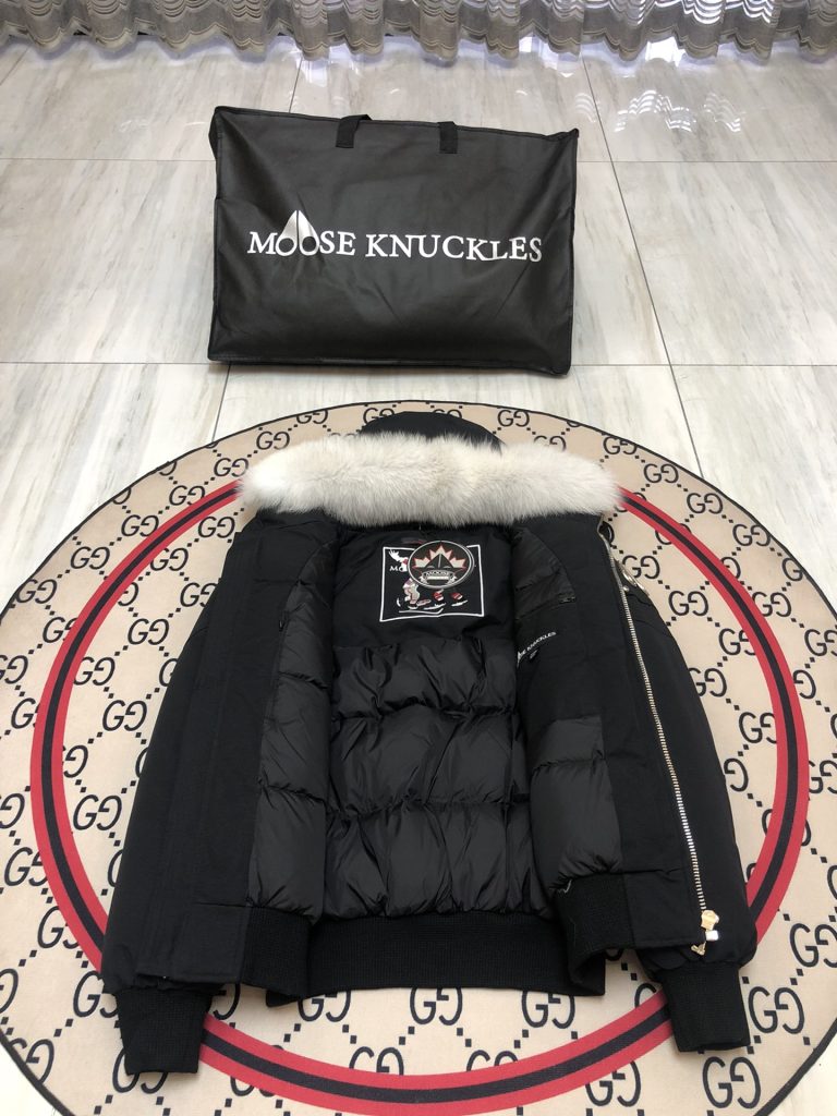 Moncler モンクレール【MONCLER】モンクレール ダウンジャケット 人気モデル✨ 秋冬必須🎯 高品質 保温性抜群❄️ 9点画像有 - 画像 4