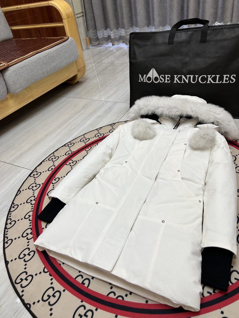 Moncler モンクレール【MONCLER】モンクレール ダウンジャケット 秋冬コート レディース✨🧥 保温性◎ 高品質 9点画像🛍️👢 - 画像 5