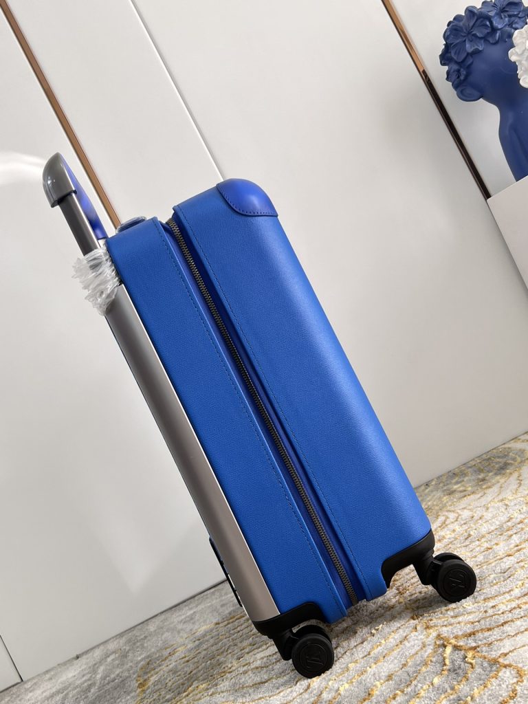 【ルイヴィトン】ホライズン キャリーバッグ モノグラム帆布 テディベア柄 上質な四輪トランク 機内持ち込みサイズ - 画像 4