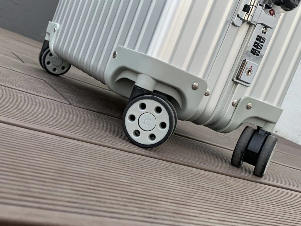 【ルイヴィトン】トランク型収納ボックス 972シリーズ 全アルミマグネシウム合金 上質な仕上げ 高級感のある逸品 - 画像 5