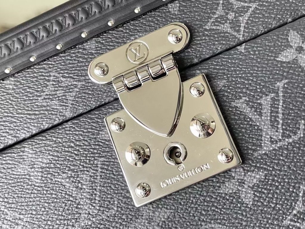 【ルイヴィトン】トランク型 アクセサリーボックス モノグラム帆布 収納ケース 高級感のある逸品 ギフトに最適 - 画像 5