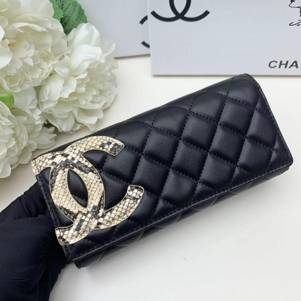 【シャネル】キャビアスキン 長財布 ココマーク金具 上品なブラック レディースウォレット - 画像 2