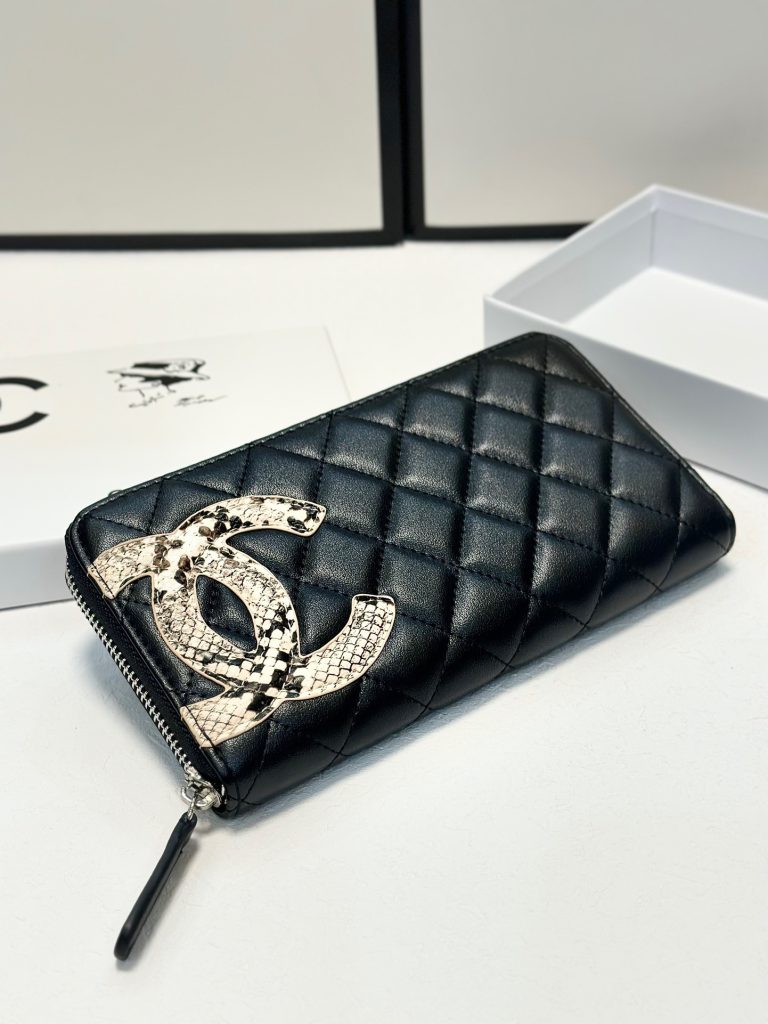 【シャネル】キャビアスキン 長財布 ココマーク金具 ブラック 上品で実用的なレディースウォレット - 画像 4