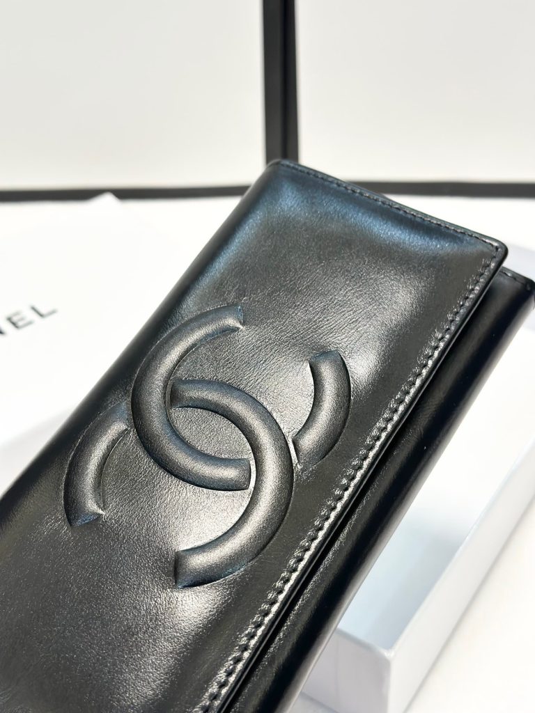 【シャネル】キャビアスキン 長財布 ココマーク金具 上品で使いやすいブラックのレディースウォレット - 画像 5
