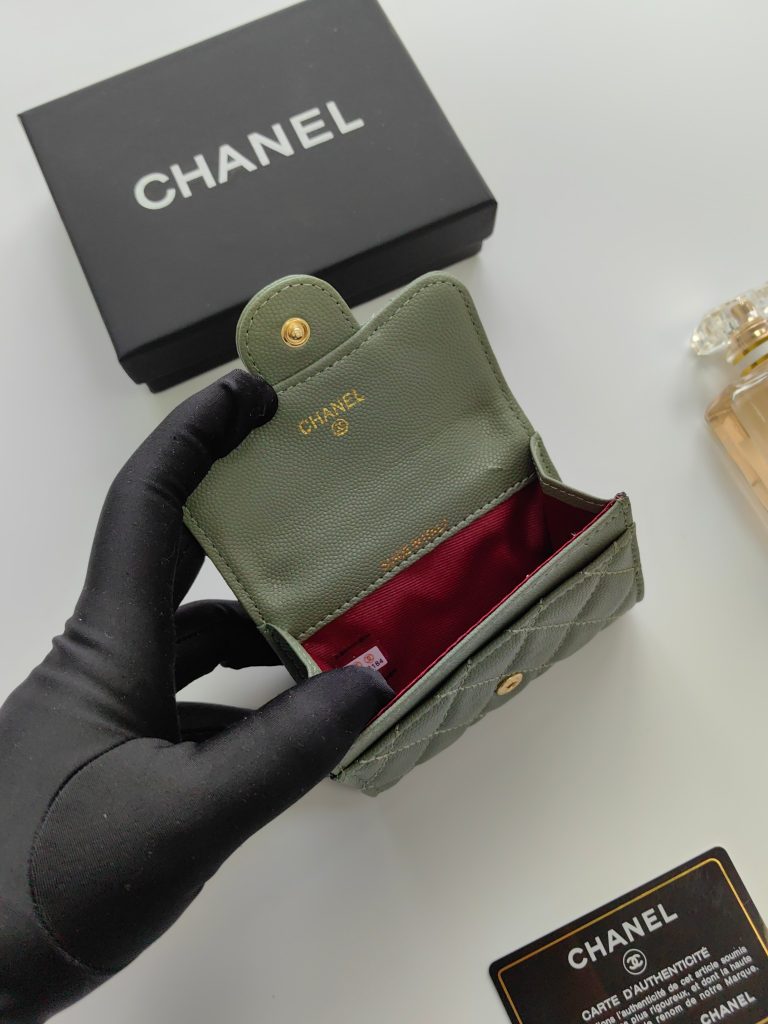 【シャネル】キャビアスキン 長財布 ココマーク金具 ブラック 上品で実用的なレディースウォレット - 画像 6