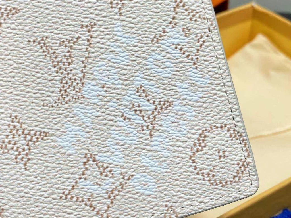ルイヴィトン(LOUIS VUITTON) 長財布 モノグラム コインホルダー付き クラシックで上質な逸品 - 画像 5