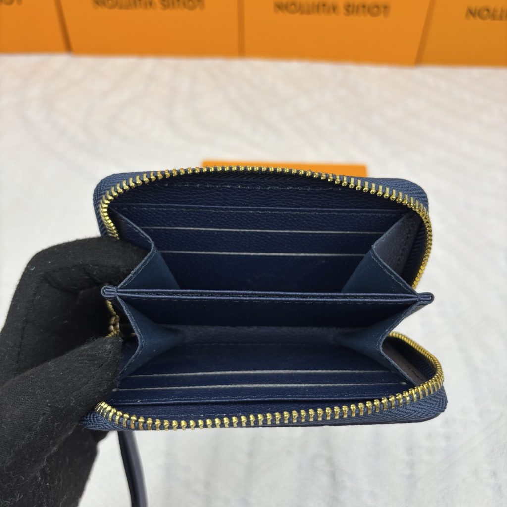 ルイヴィトン（LOUIS VUITTON） 長財布 モノグラム クラシックなデザイン 金具美品 上品で高級感あふれる逸品 - 画像 6