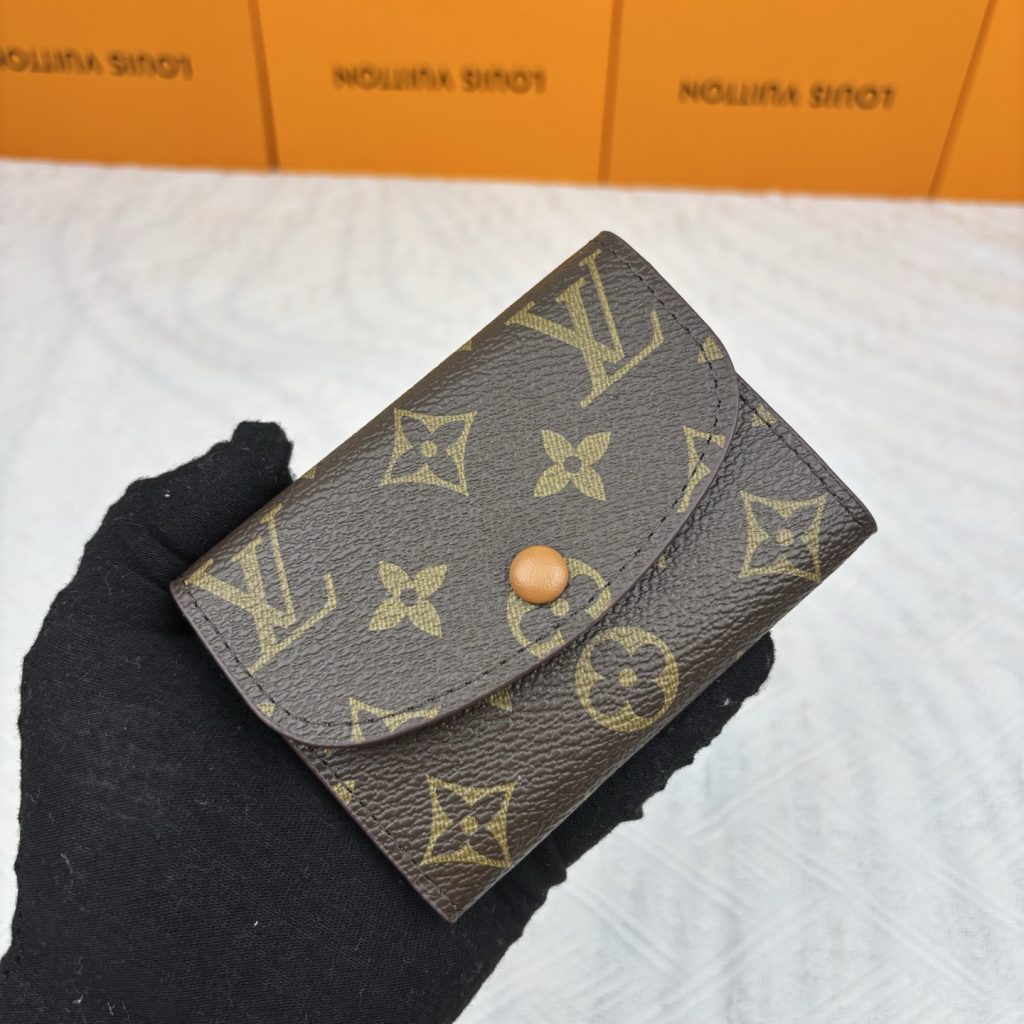 ルイヴィトン 長財布 モノグラム コインポケット付き クラシックで上品なデザイン 高級感あふれる逸品 - 画像 3