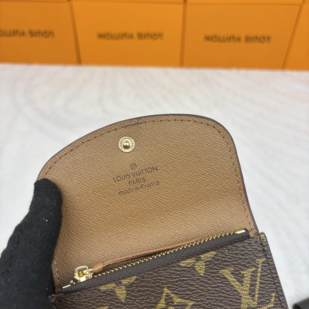 ルイヴィトン 長財布 モノグラム コインポケット付き クラシックで上品なデザイン 高級感あふれる逸品 - 画像 7