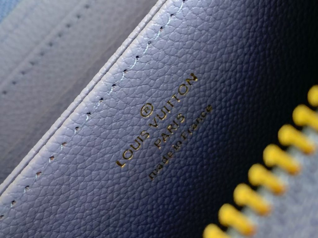 ルイヴィトン(LOUIS VUITTON) 長財布 モノグラム柄 クラシックなデザイン 金具が美しい 上品で高級感のある逸品です - 画像 7