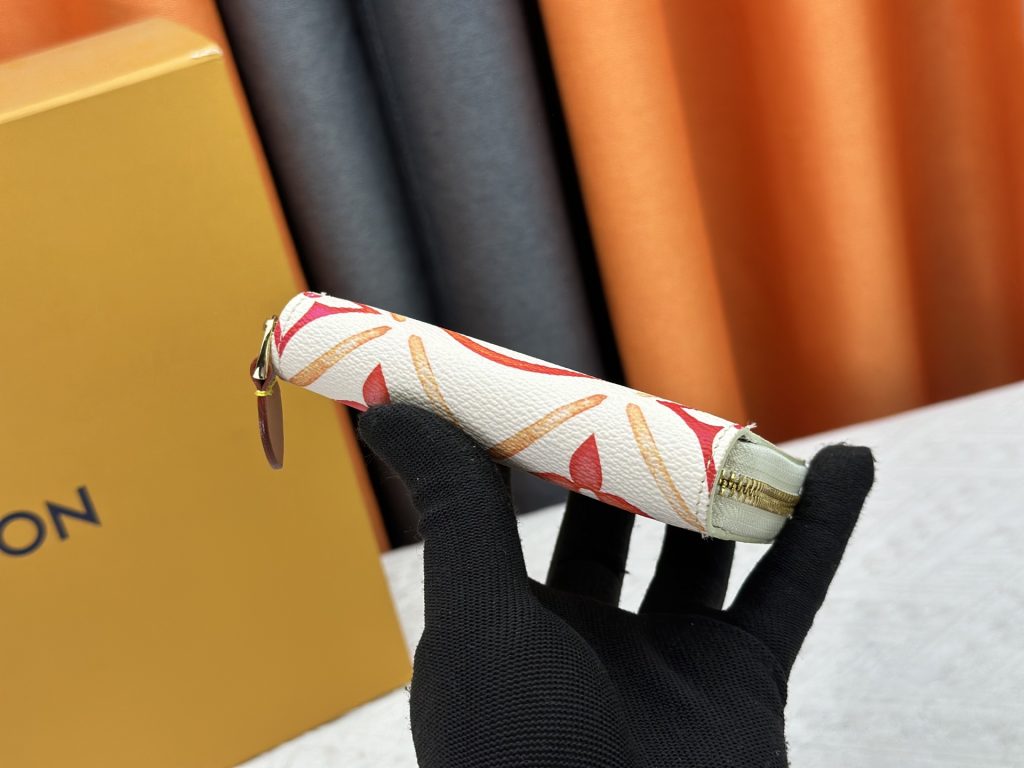ルイ・ヴィトン モノグラムキャンバス 上品な長財布 レディース ギフトにも最適な定番モデル - 画像 3