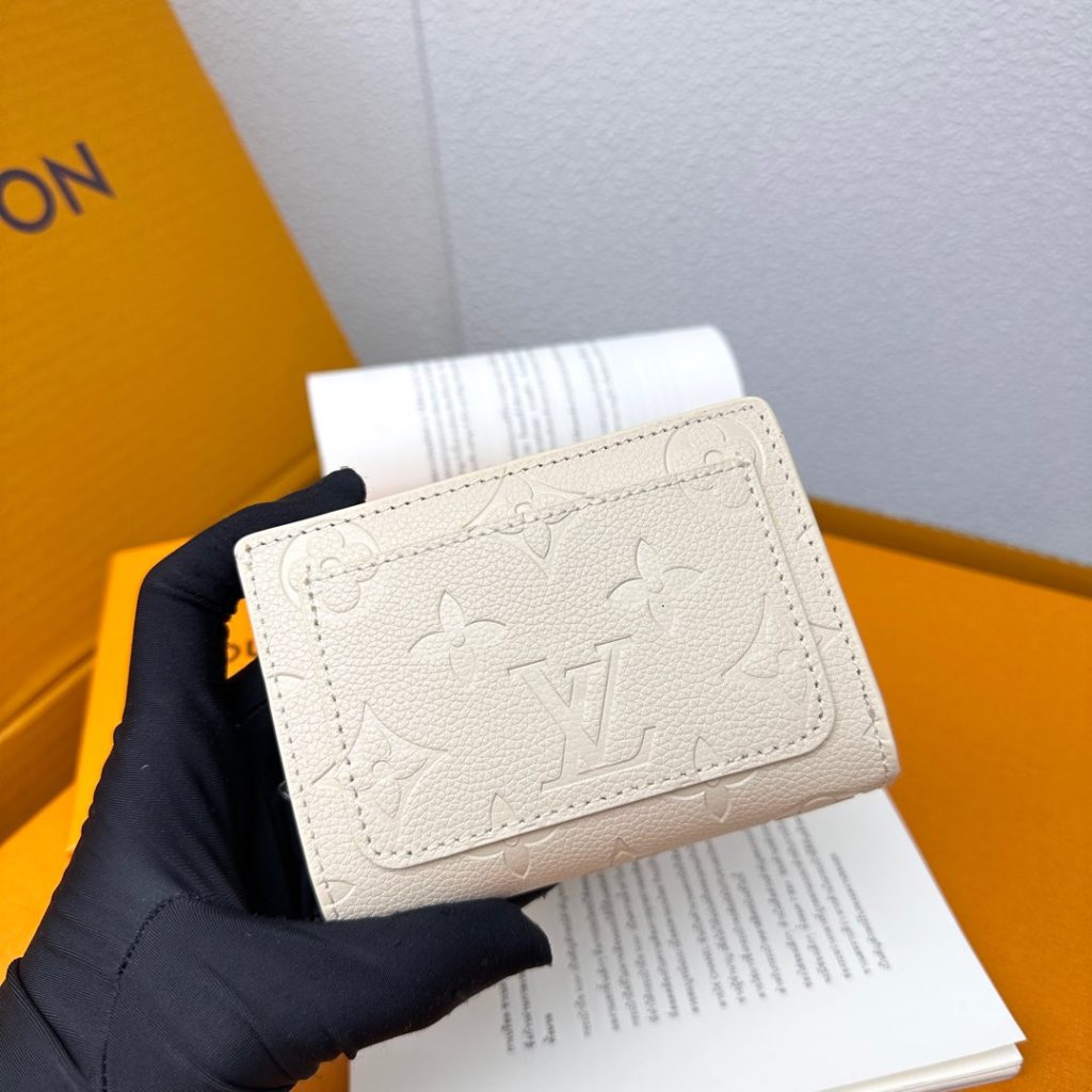 ルイ・ヴィトン モノグラムキャンバス 上品な長財布 レディースのギフトに最適な定番モデル - 画像 4