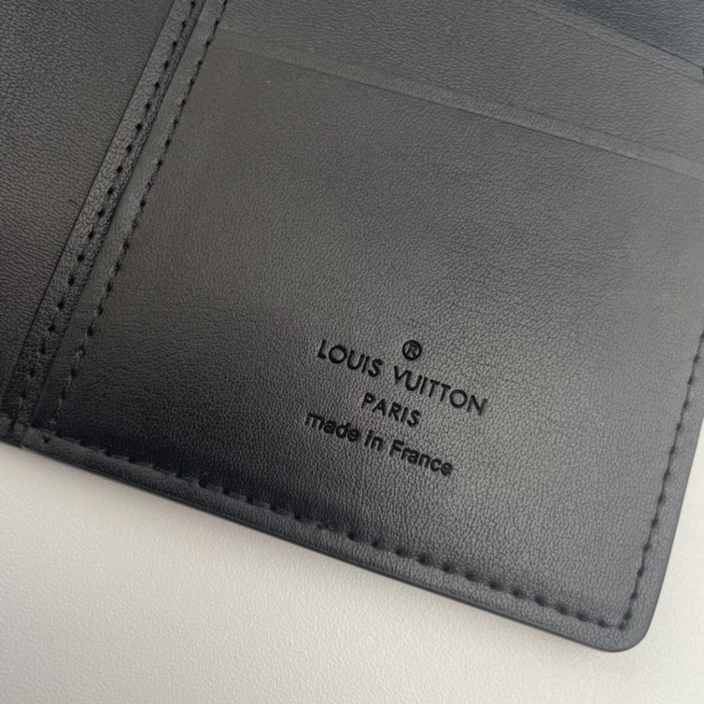 ルイ・ヴィトン モノグラムキャンバス 上品な長財布 レディースへのギフトに最適な定番モデル - 画像 8