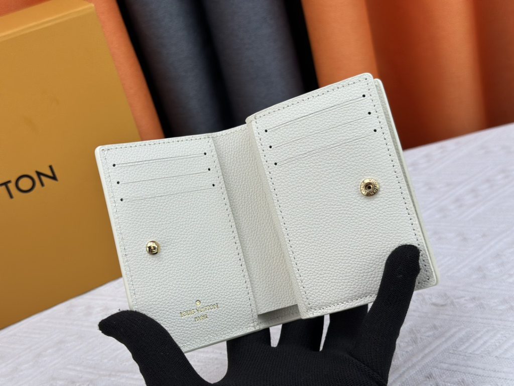 ルイ・ヴィトン モノグラムキャンバス 上品な長財布 レディース人気モデル ギフトにも最適 - 画像 6