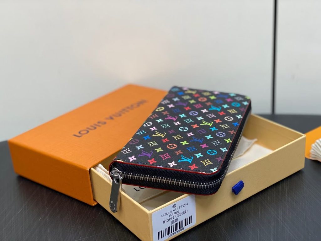 ルイ・ヴィトン モノグラムキャンバス 上品な長財布 レディース ギフトにも最適な定番モデル - 画像 5