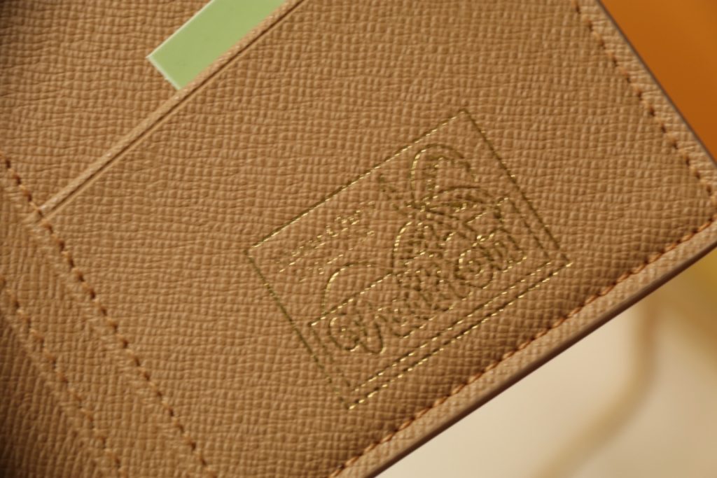 ルイ・ヴィトン モノグラムキャンバス 上品な長財布 レディース向け ギフトにも最適 - 画像 5