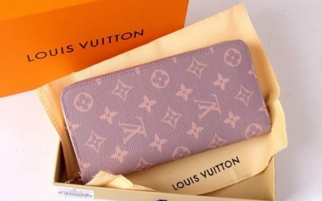 レディースの節約買いに向く財布か写真でチェック