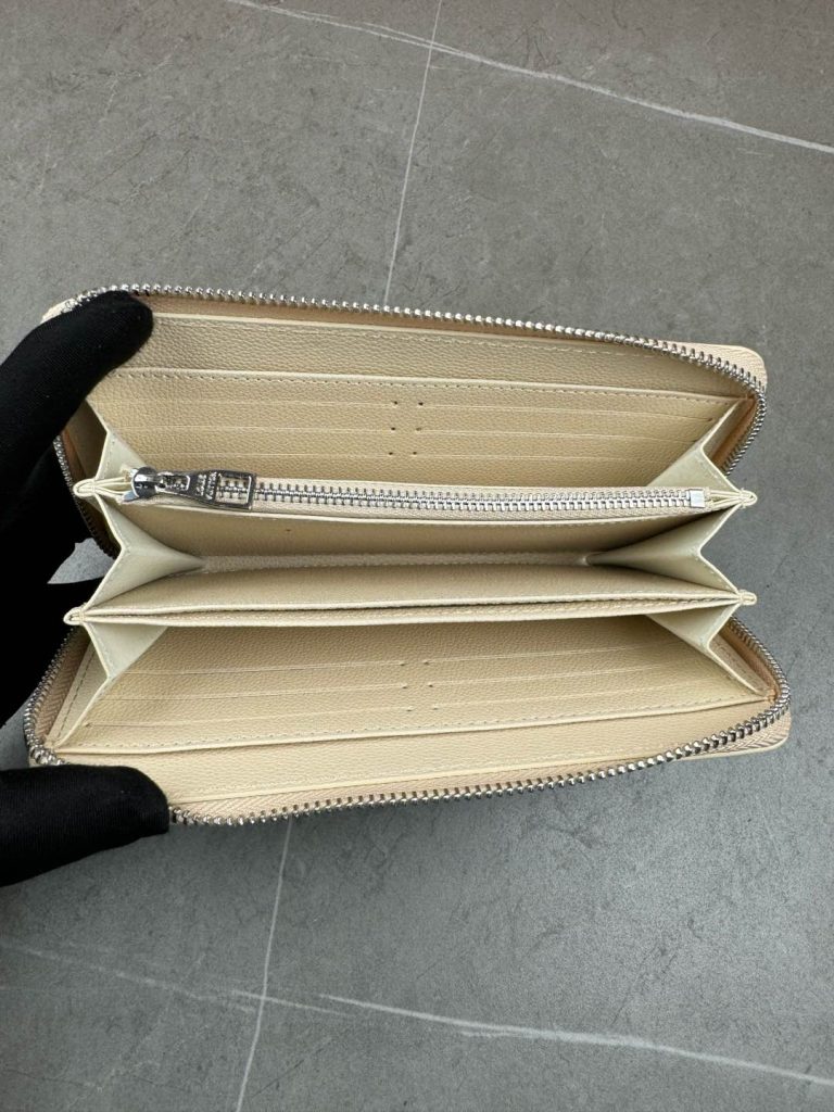 ルイ・ヴィトン モノグラムキャンバス 上質な長財布 ビジネスから普段使いまで重宝する定番モデル - 画像 7
