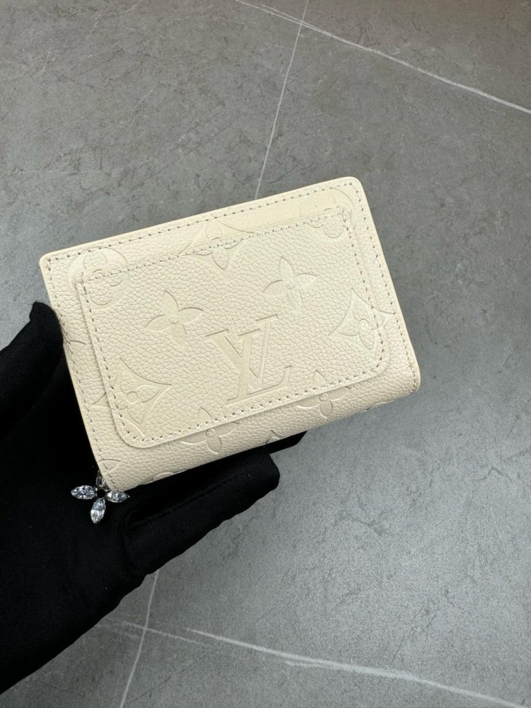 ルイ・ヴィトン モノグラムキャンバス 上品な長財布 レディースに人気の定番モデル - 画像 2