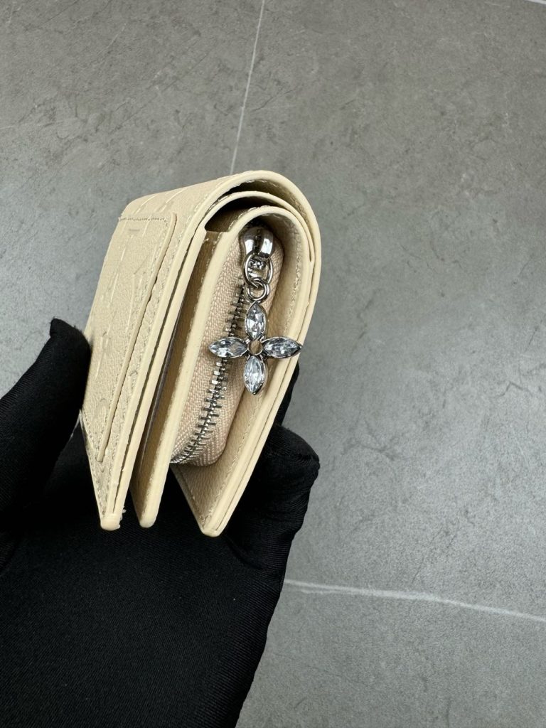 ルイ・ヴィトン モノグラムキャンバス 上品な長財布 レディースに人気の定番モデル - 画像 3