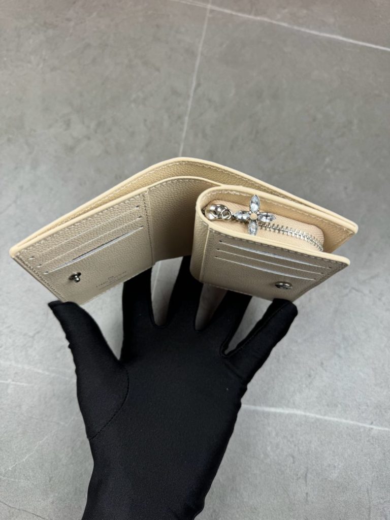ルイ・ヴィトン モノグラムキャンバス 上品な長財布 レディースに人気の定番モデル - 画像 4