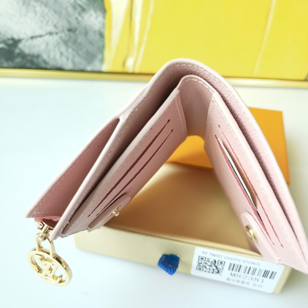 ルイ・ヴィトン モノグラムキャンバス 上品な長財布 レディース ギフトにも最適な定番モデル - 画像 6