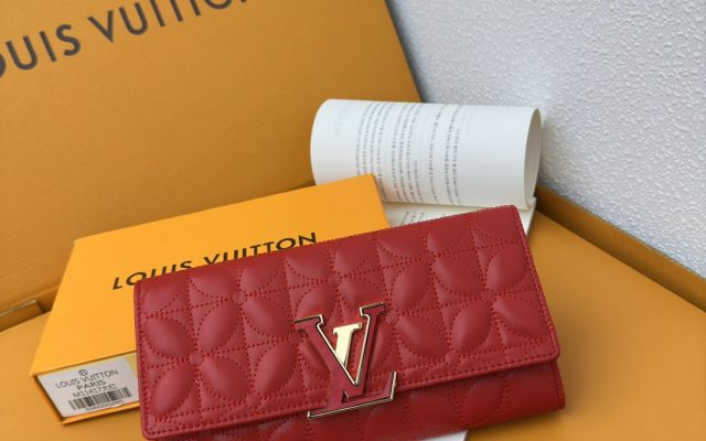 通勤目線で見るLOUIS VUITTONの財布の印象