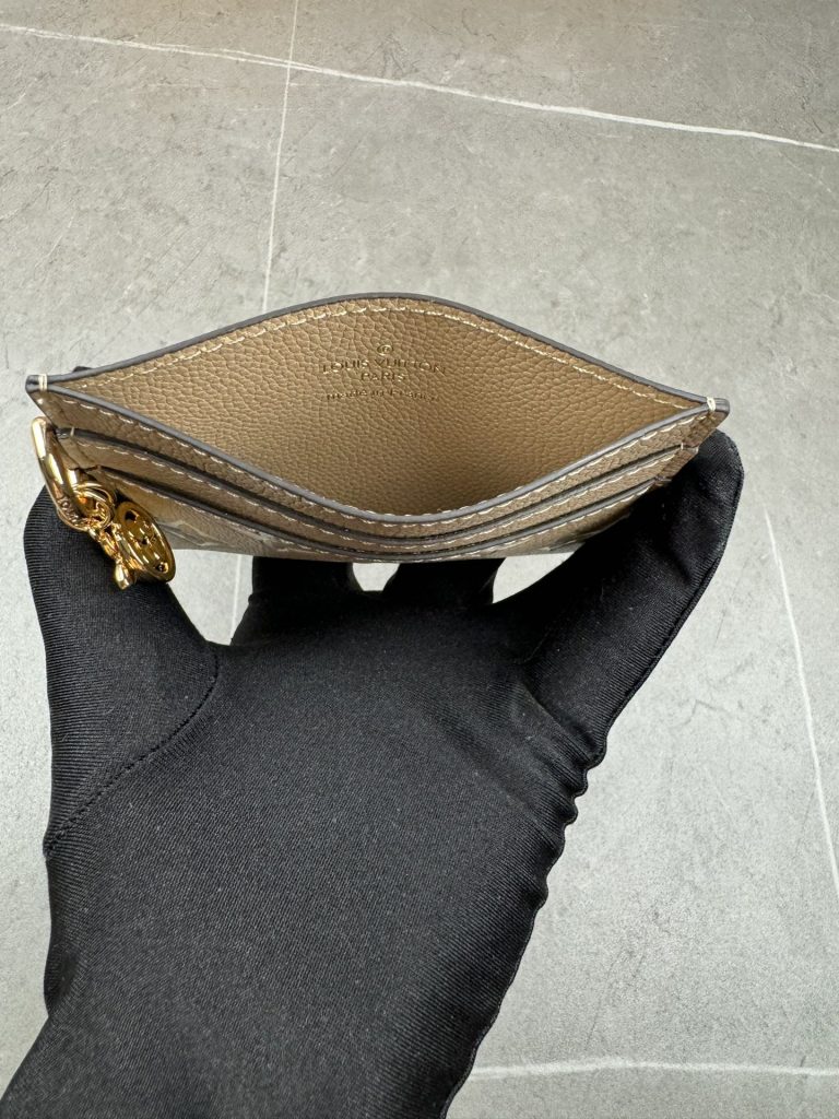 ルイ・ヴィトン モノグラムキャンバス 上品な長財布 洗練されたデザインでギフトにも最適 - 画像 6