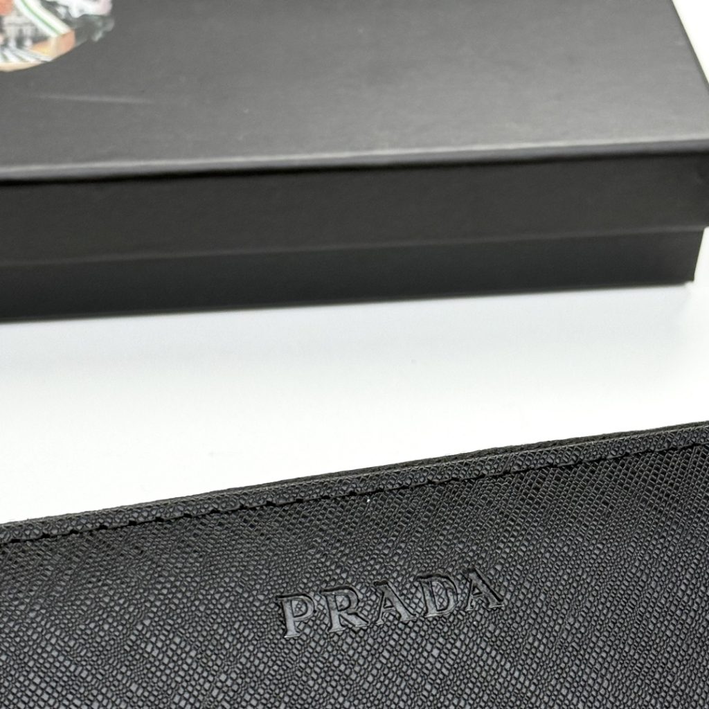 プラダ モノグラムキャンバス 上品な長財布 レディース人気モデル ギフトにも最適 - 画像 3