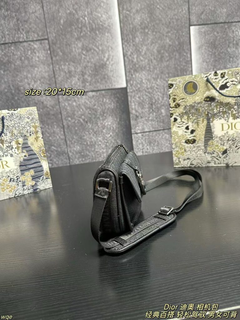 Diorディオール ショルダーバッグ 上品なモノグラムキャンバス レディースに人気の定番モデル - 画像 3