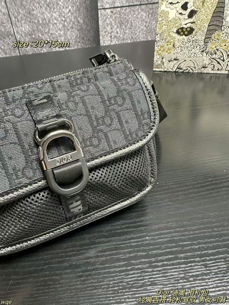 Diorディオール ショルダーバッグ 上品なモノグラムキャンバス レディースに人気の定番モデル - 画像 6