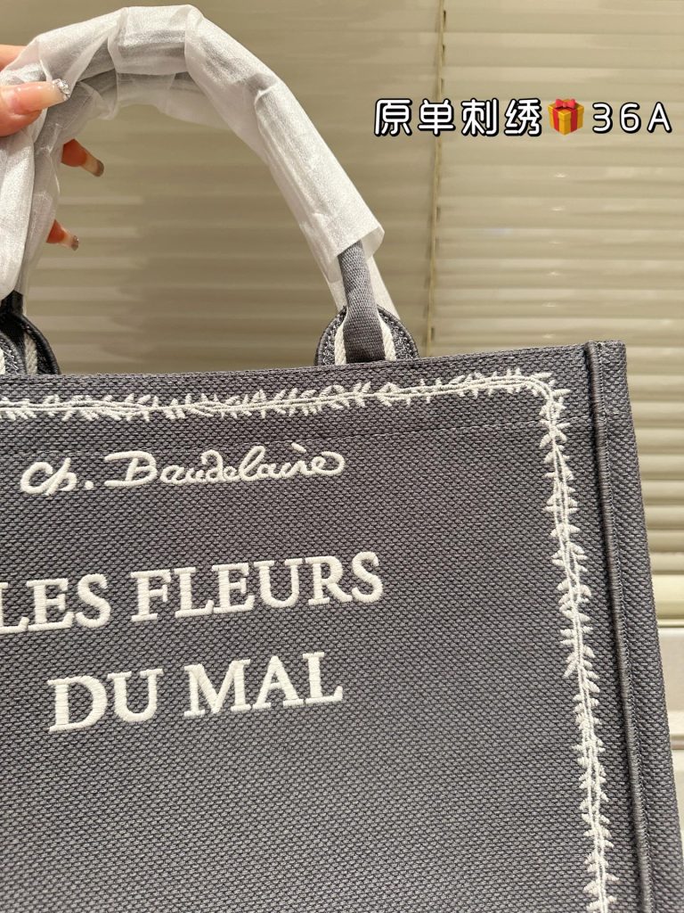 ディオール　ブックトート　Book Tote　トートバッグ　ミディアム　レディース　バッグ　メンズバッグ　刺繍 - 画像 3